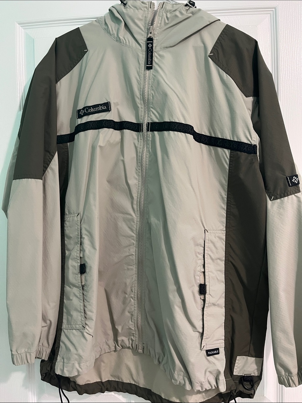 Columbia Men's Hooded Rain Jacket
